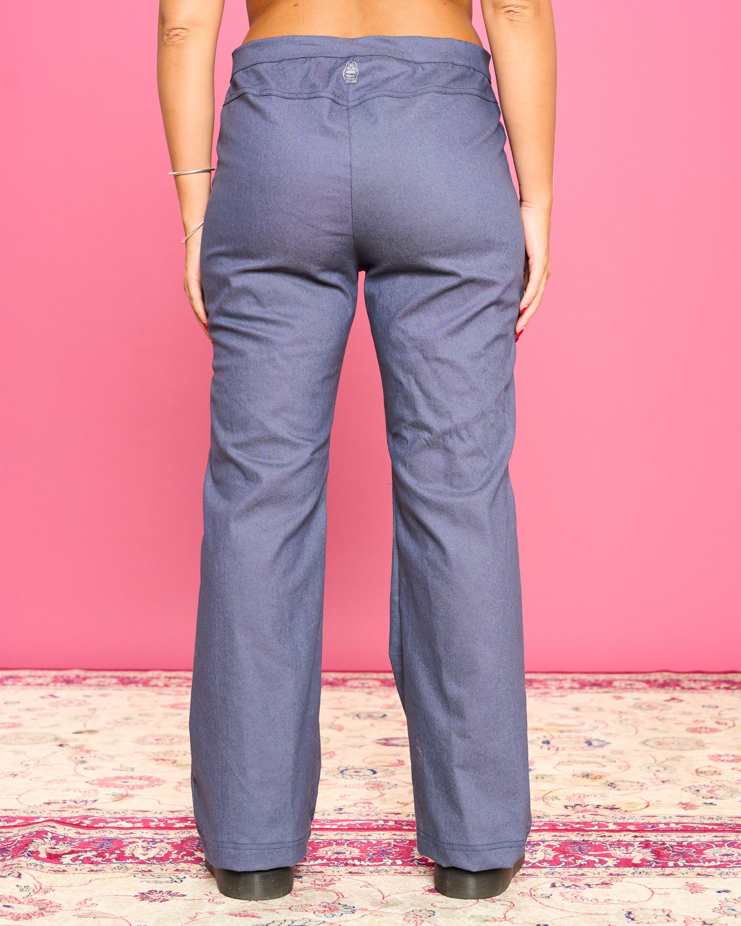 Pantalone in Jeans Elasticizzato Scampanato