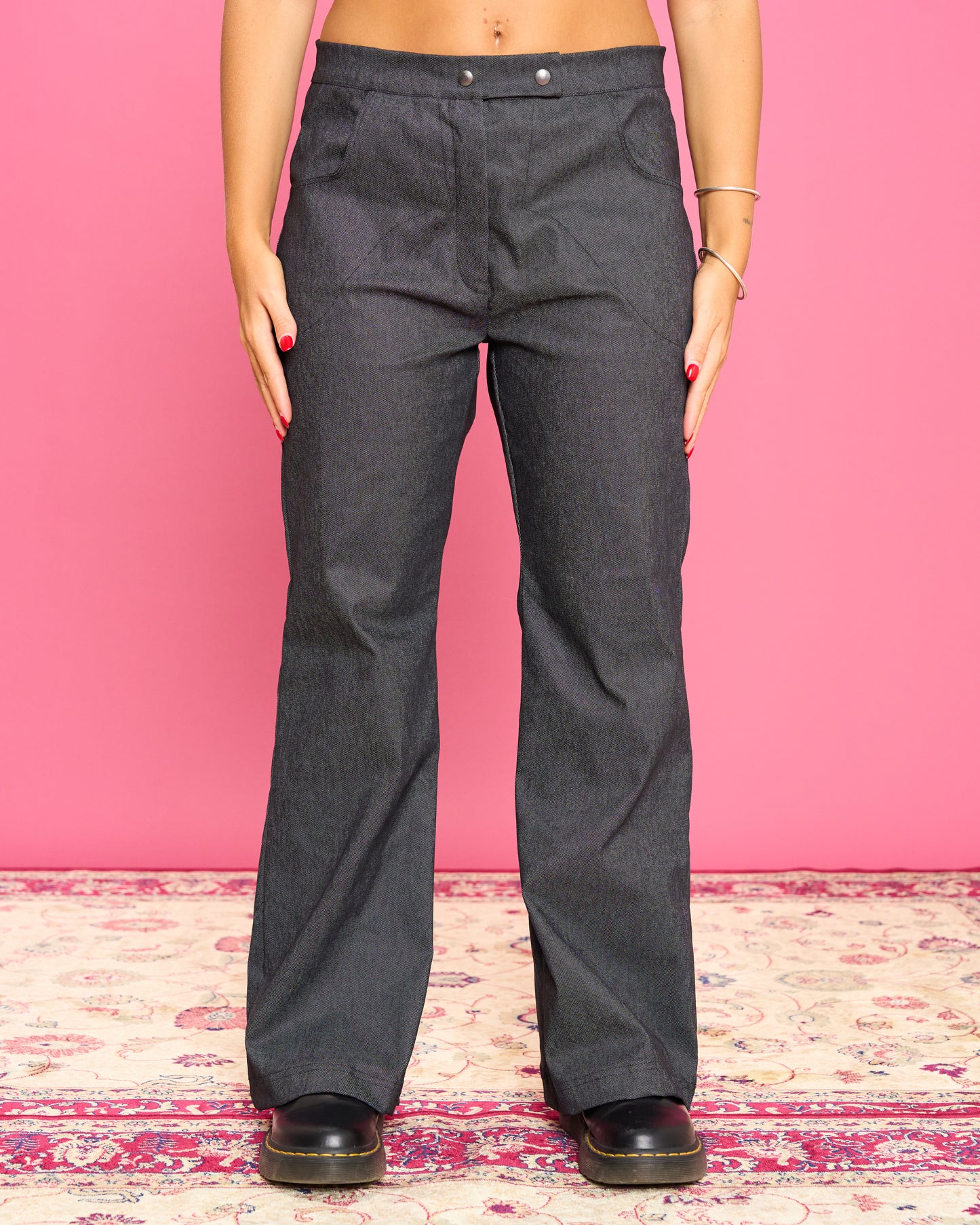 Pantalone in Jeans Elasticizzato Scampanato