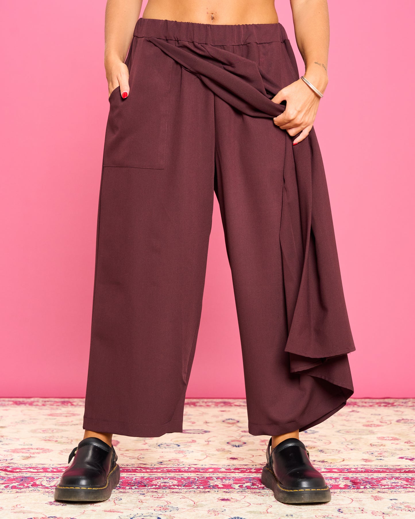 Pantalone con Gonna Plissè