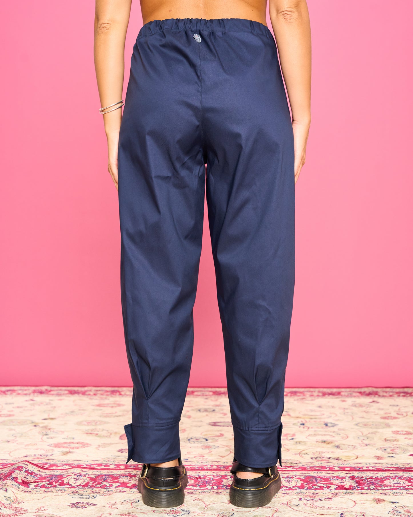 Pantalone Ripreso con Balza Abbottonata