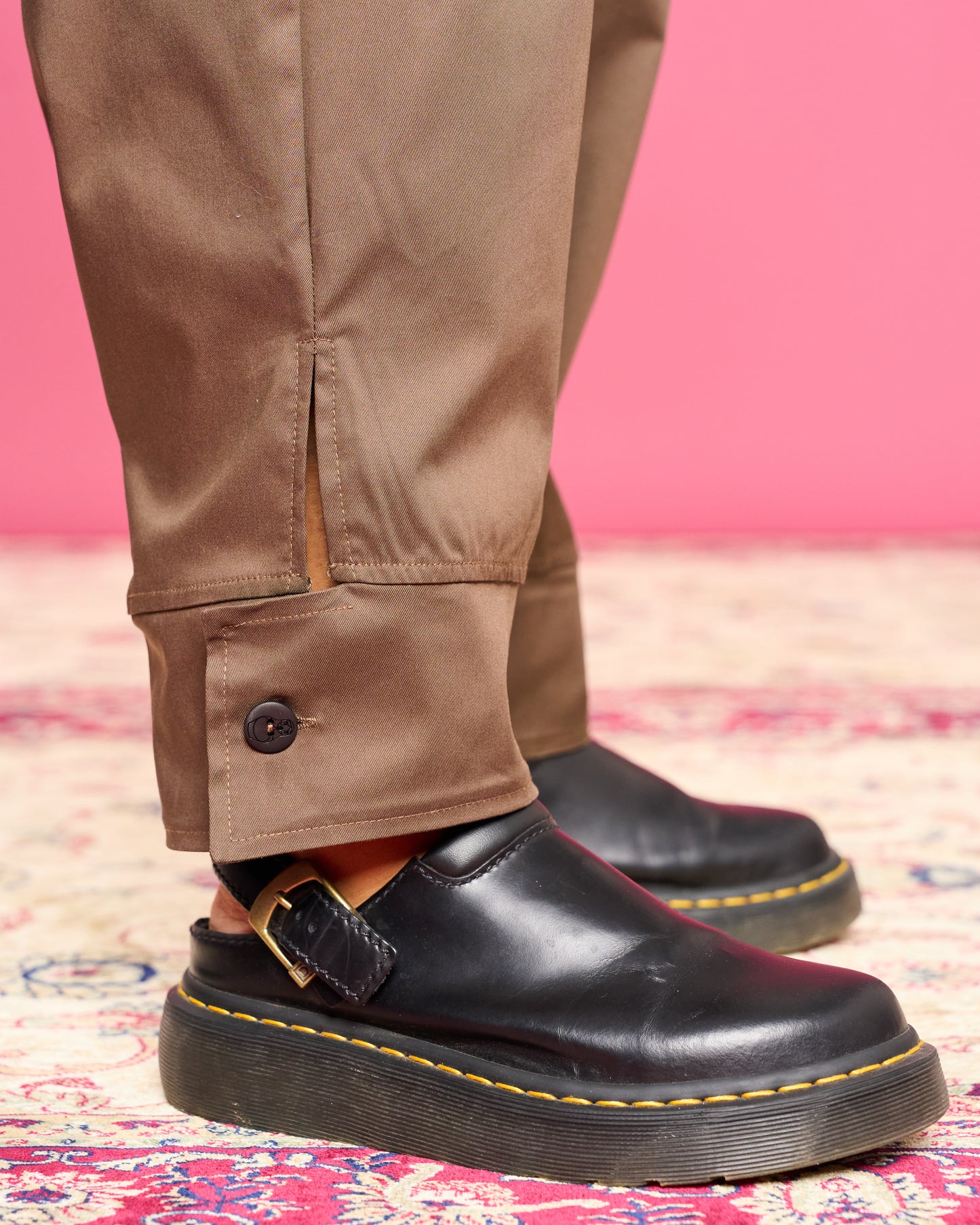 Pantalone Ripreso con Balza Abbottonata