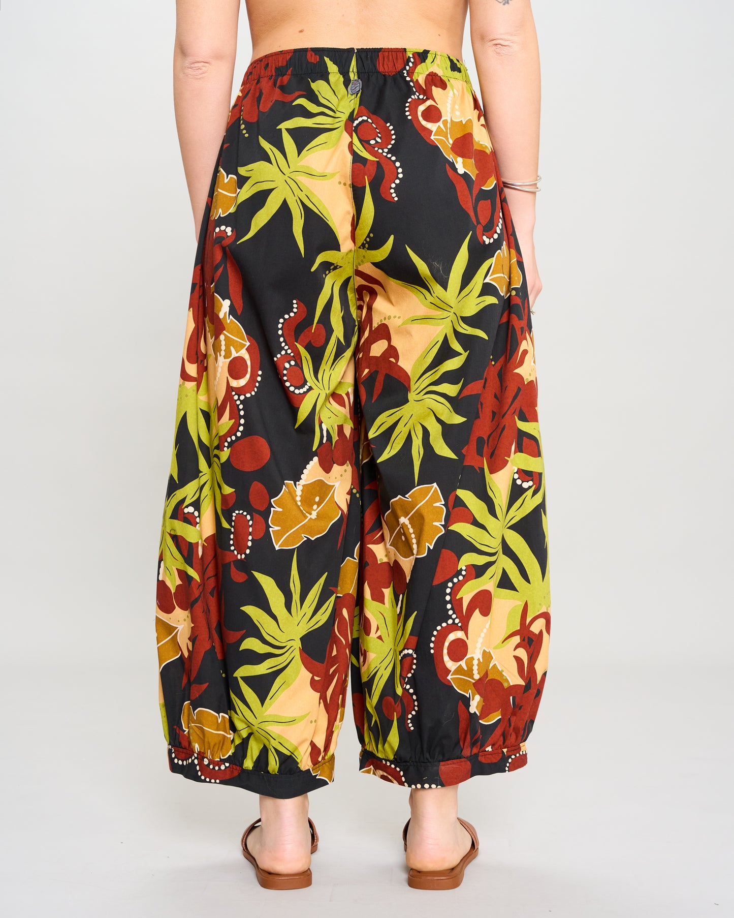 Patterned Crop Divided Skirt