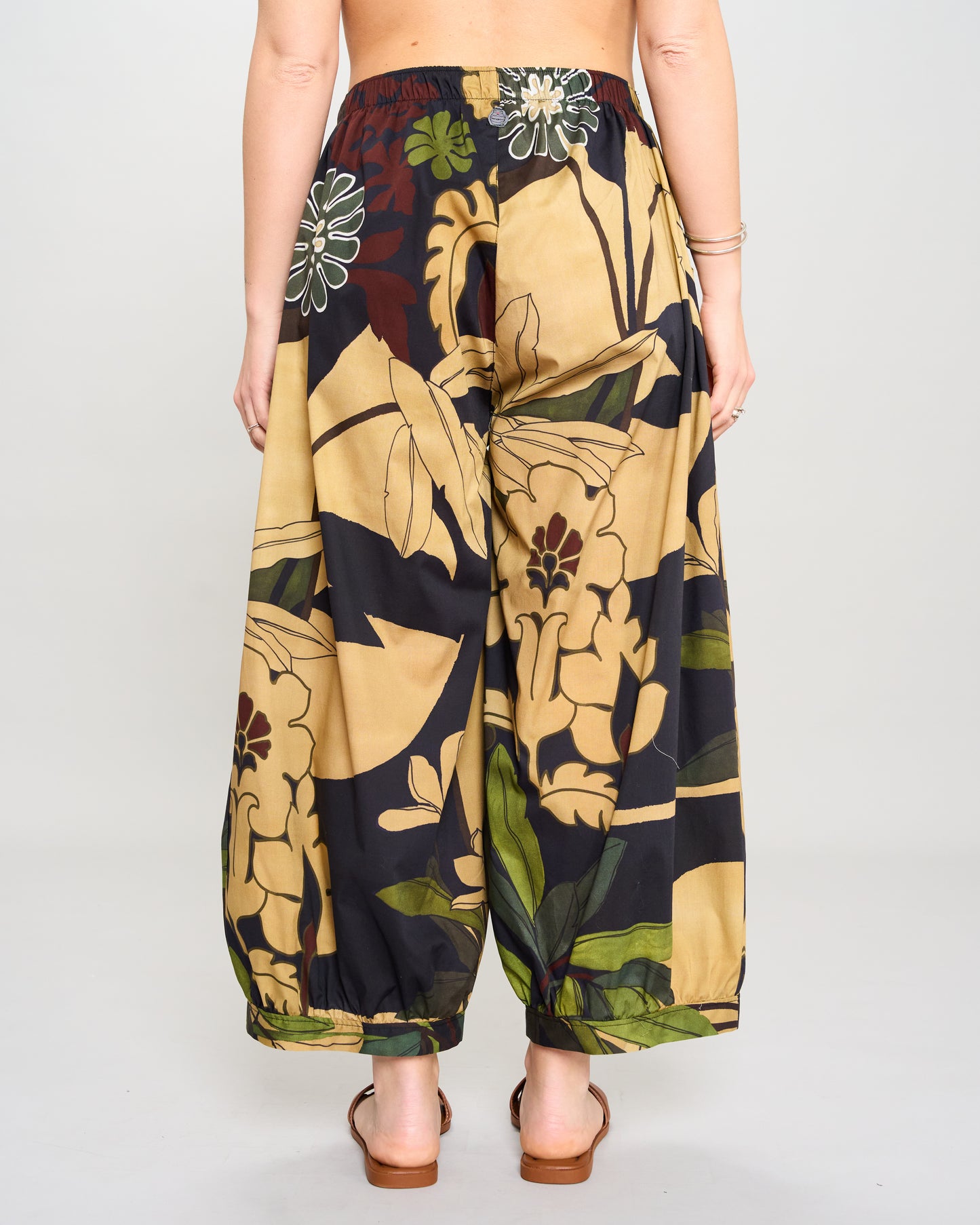 Patterned Crop Divided Skirt
