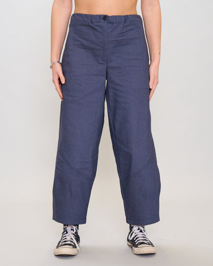 Egg-shaped jeans trousers