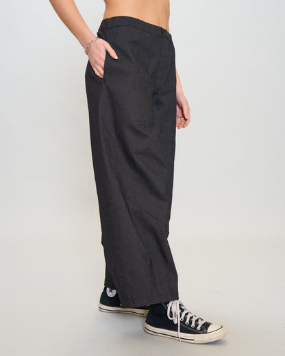 Egg-shaped jeans trousers