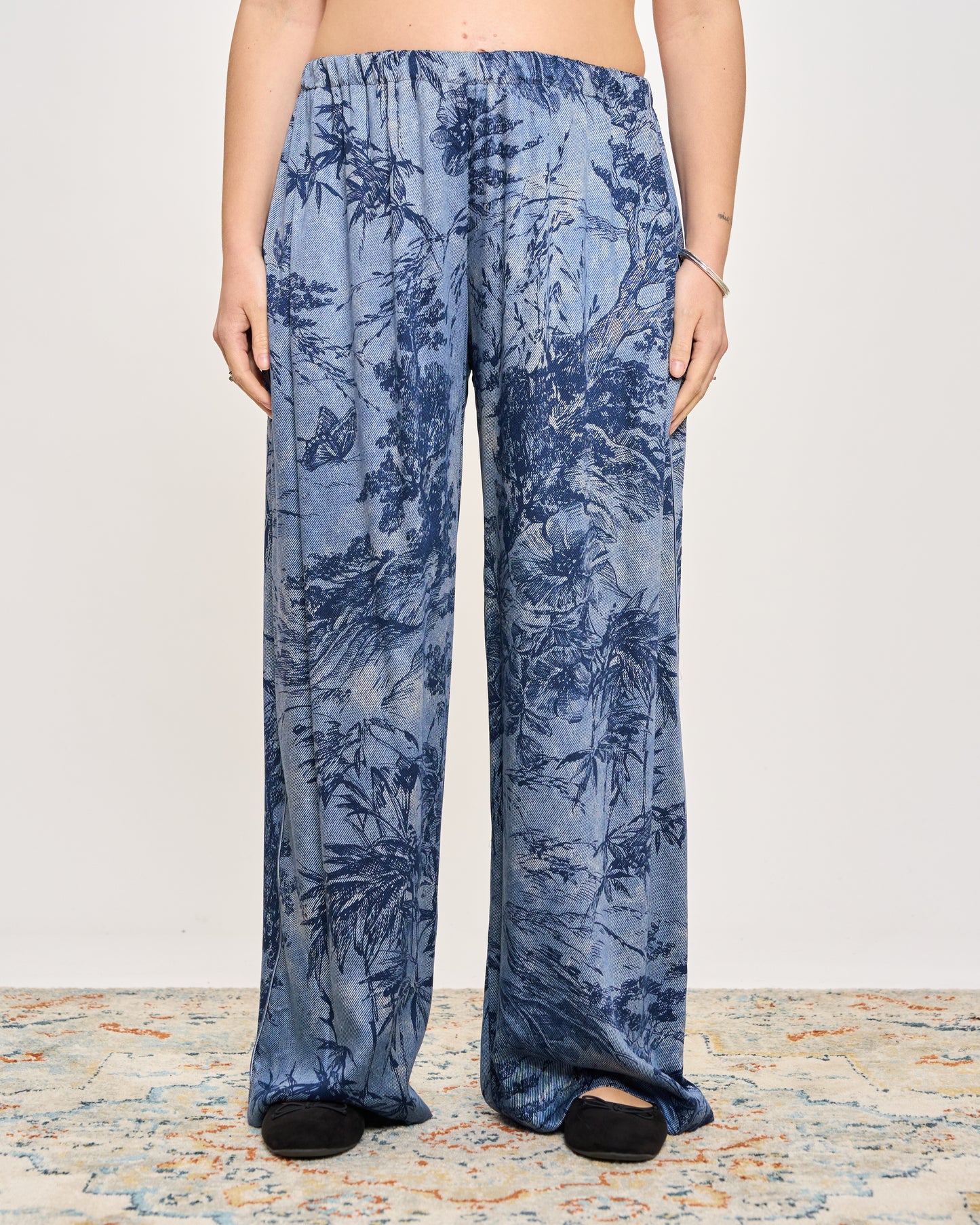 Flared Trousers in Patterned Viscose