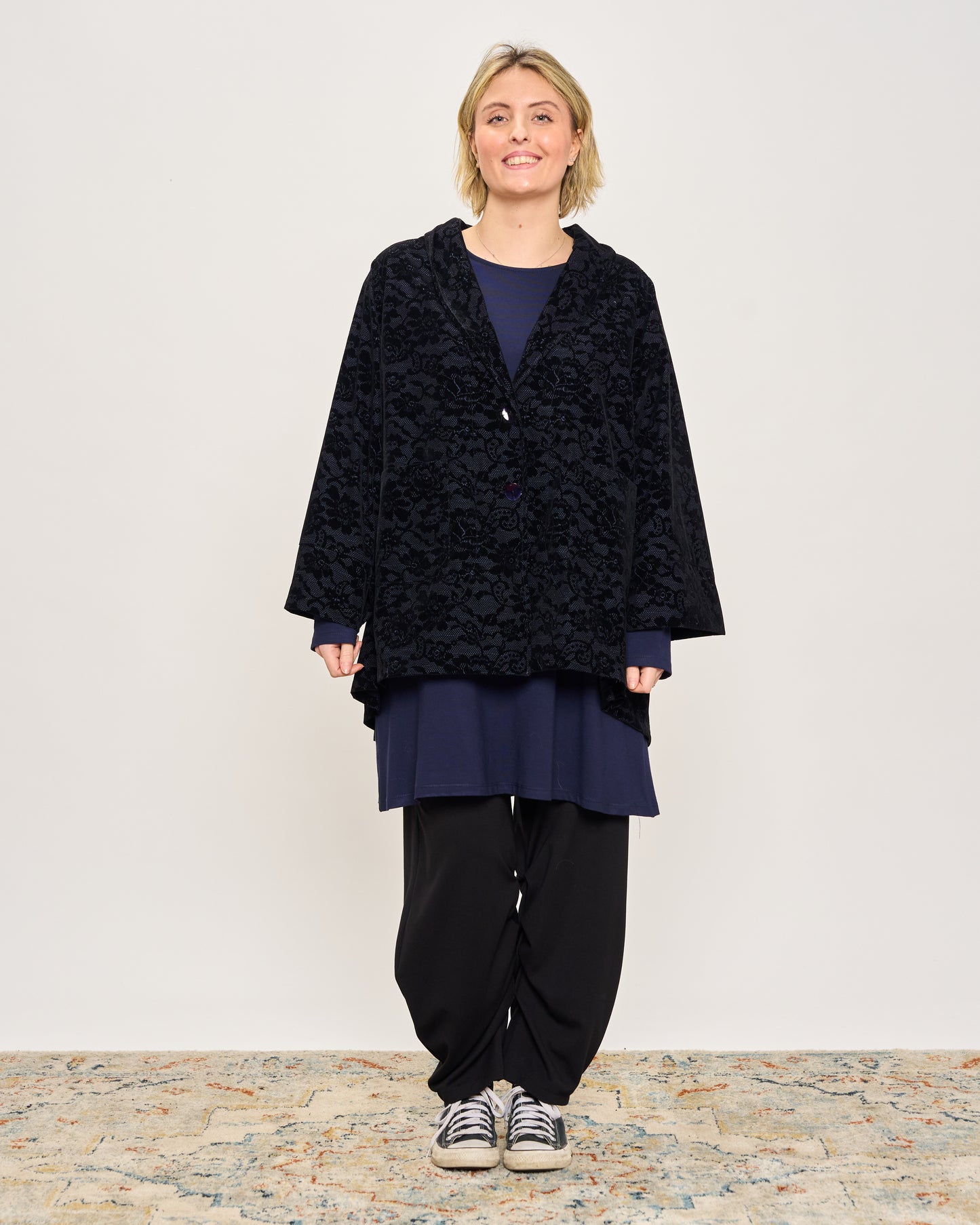 Giacca Svasata in Memory con Vellutato