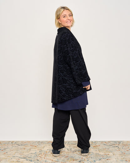 Giacca Svasata in Memory con Vellutato