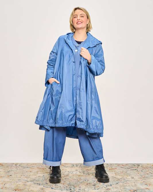 Wrinkled Wheel Raincoat