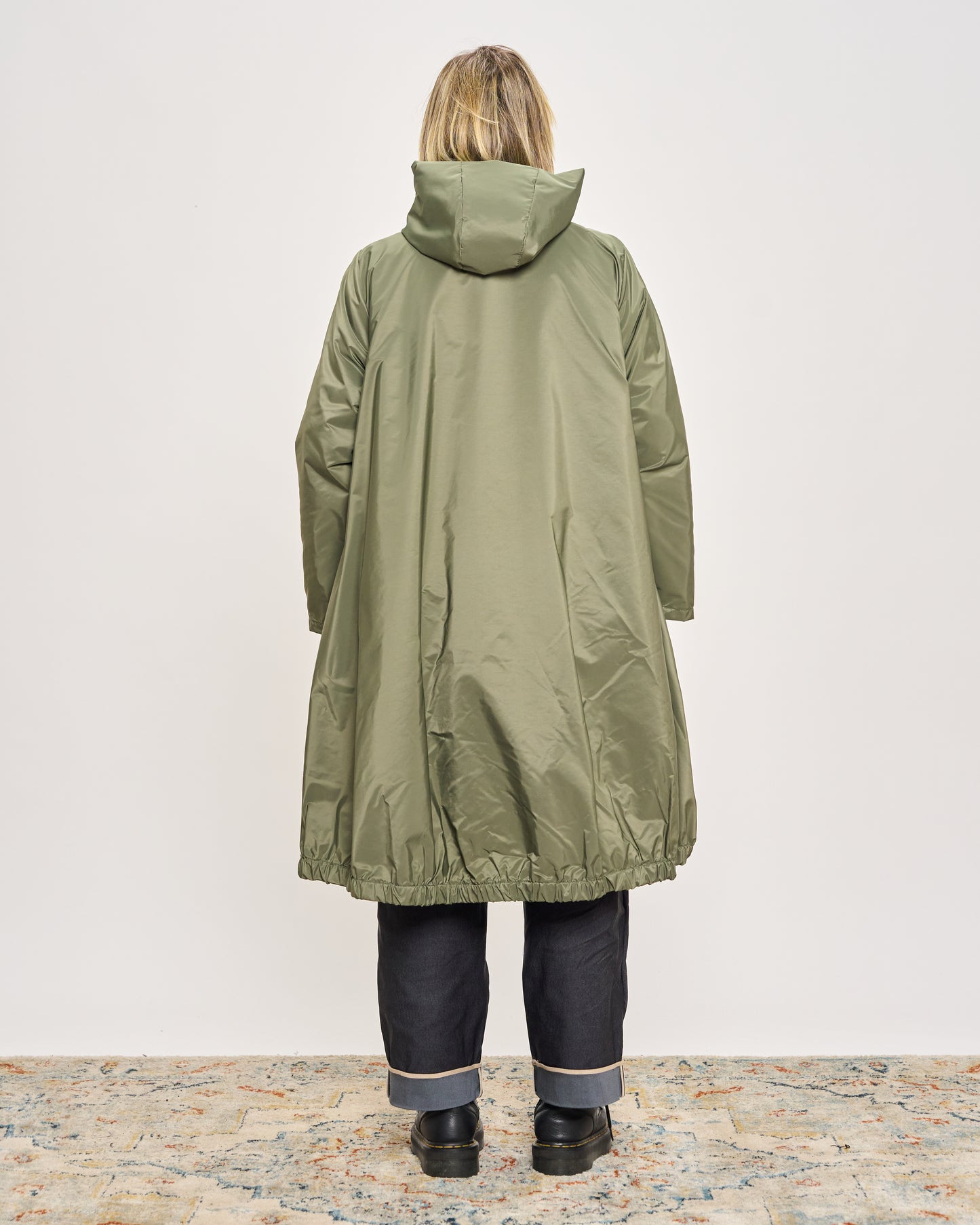 Impermeabile Stropicciato a Ruota