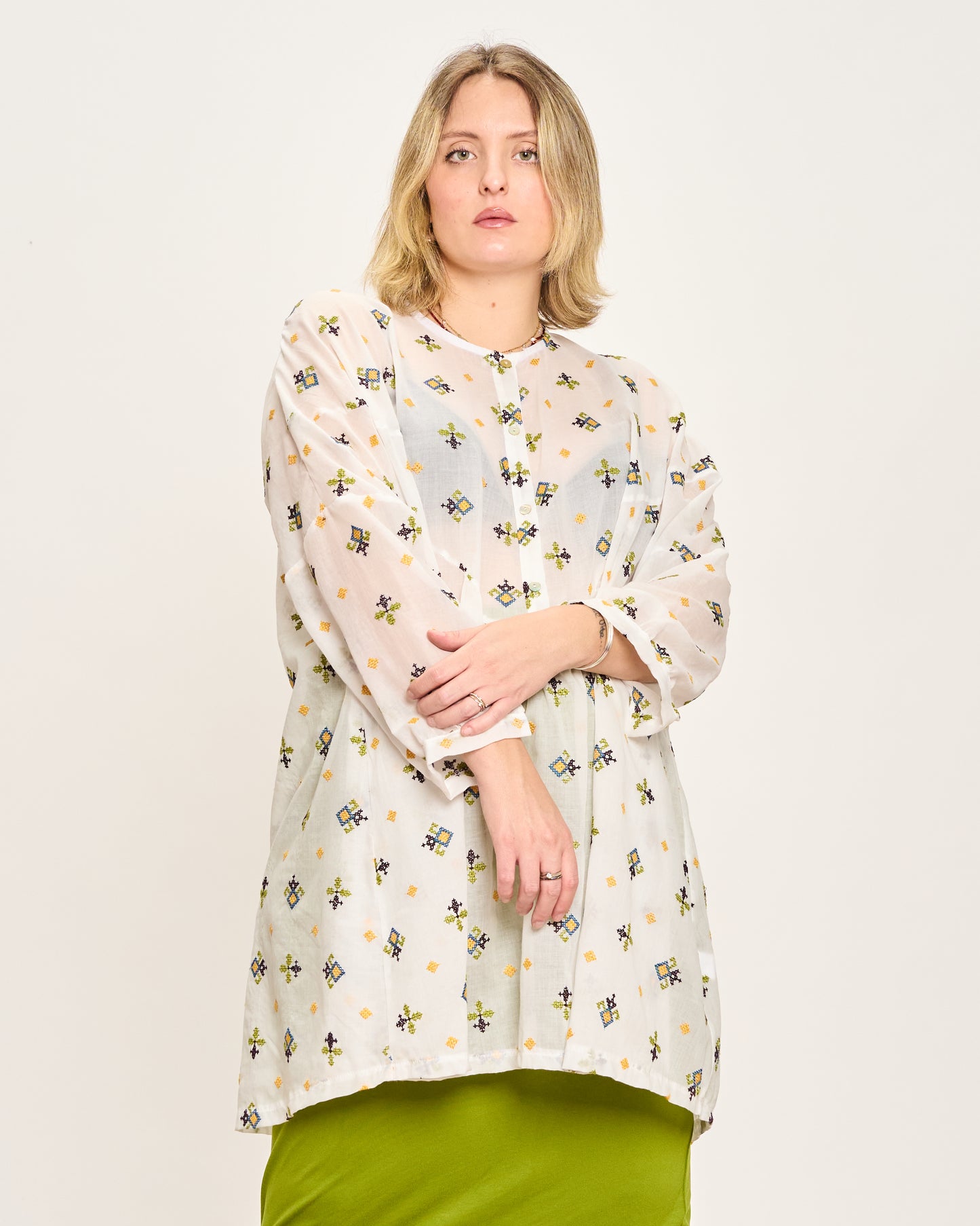 Blusa Over con Ricami Fantasia