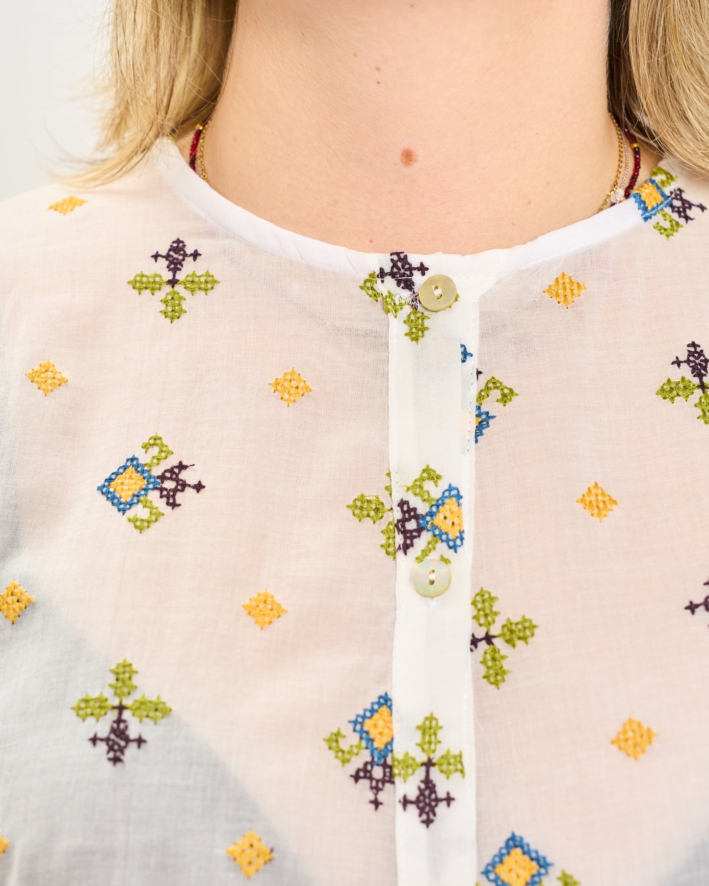 Blusa Over con Ricami Fantasia