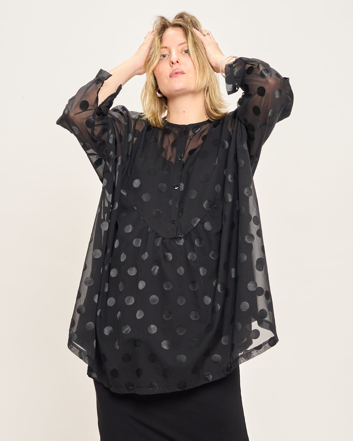 Blusa Over con Ricami Fantasia
