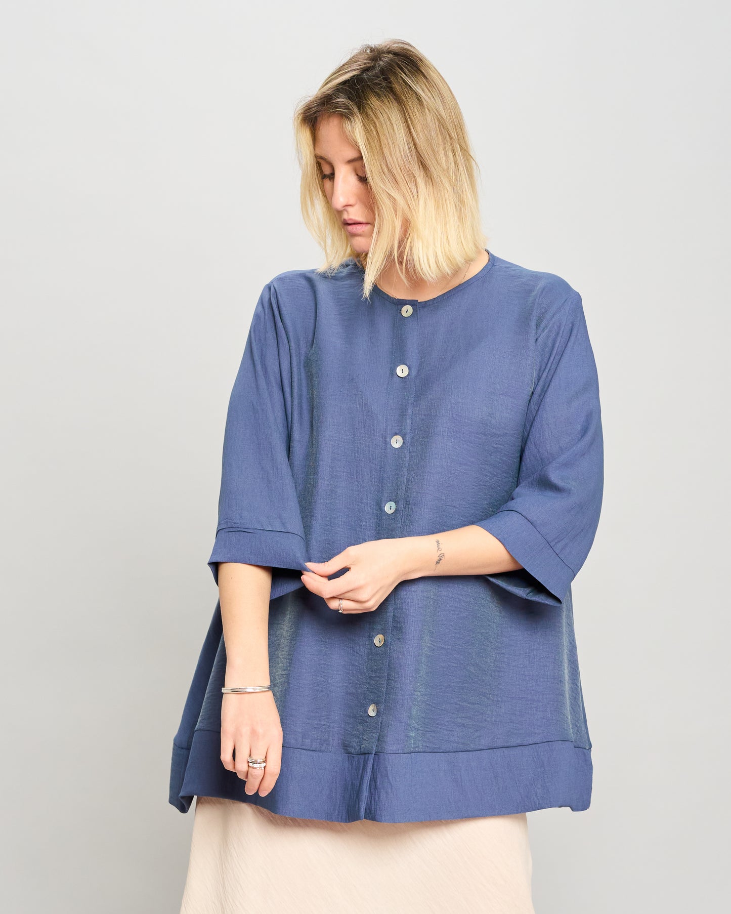 Mandarin Collar Shirt in Linen-Effect Viscose