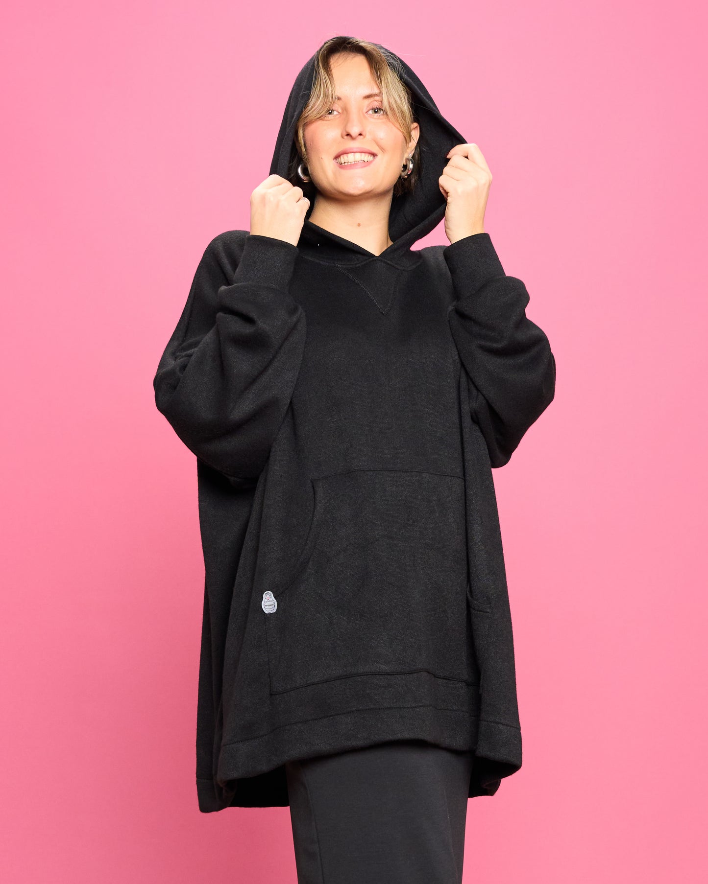 Felpa Over con Cappuccio