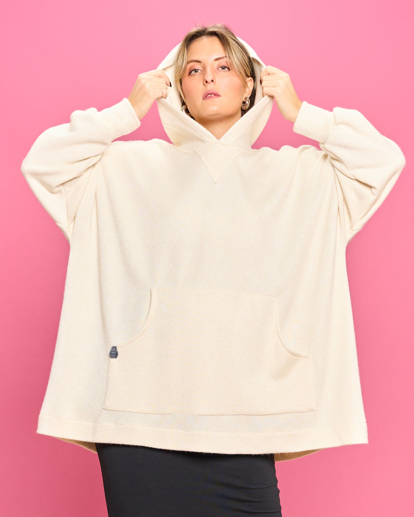 Felpa Over con Cappuccio