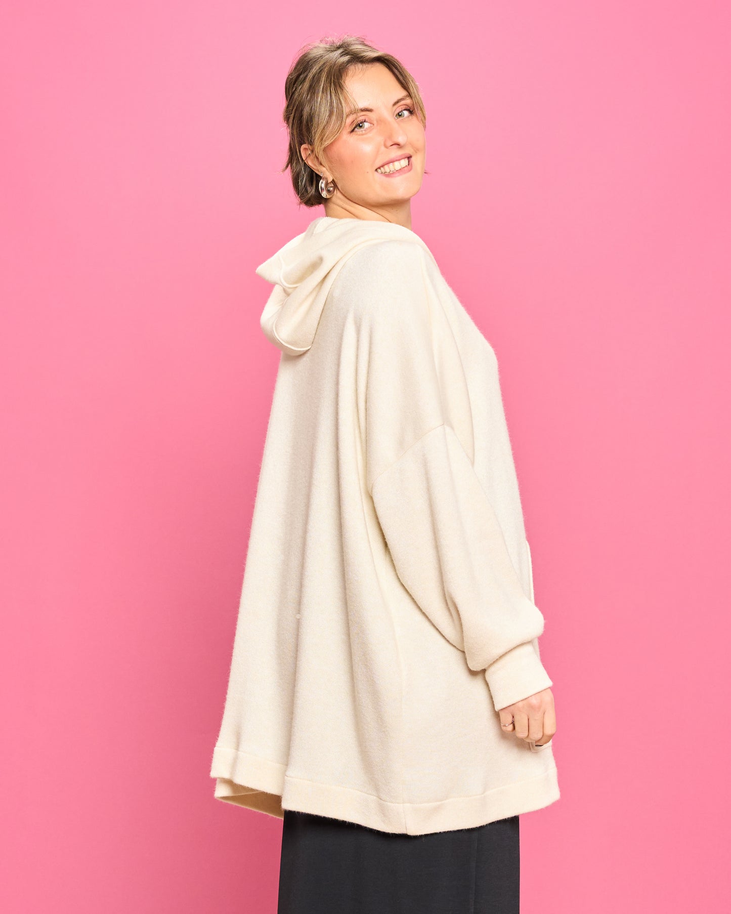 Felpa Over con Cappuccio