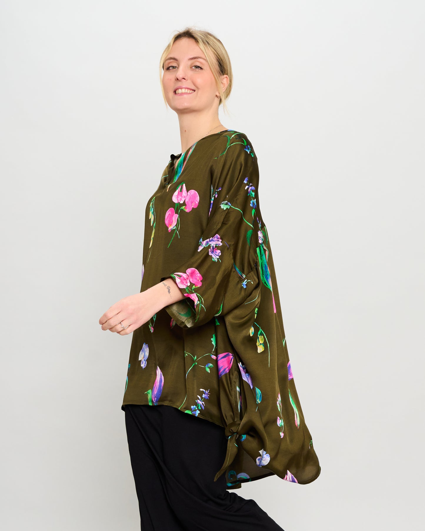 Oversized Printed Viscose Blouse with Bow Tie