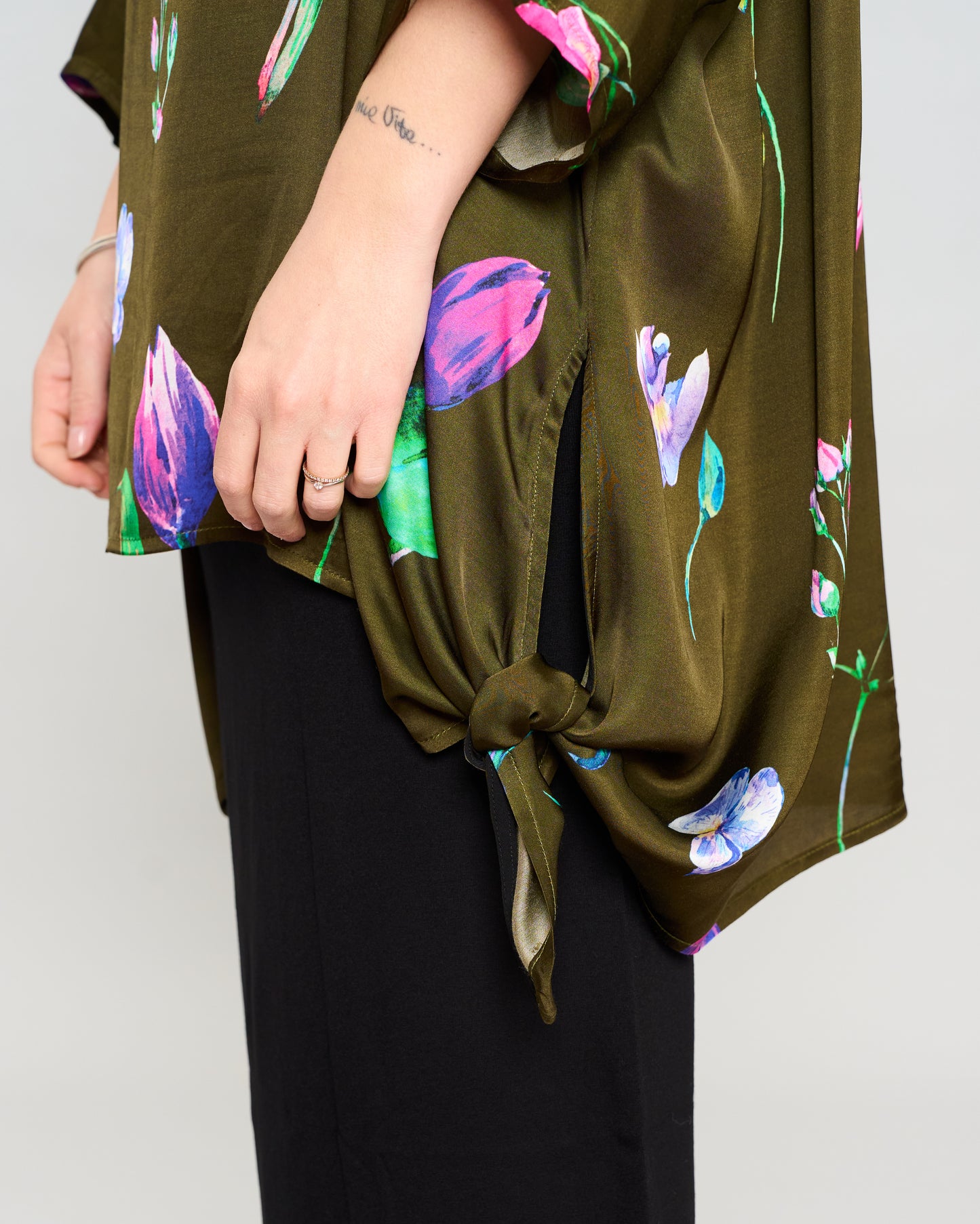 Oversized Printed Viscose Blouse with Bow Tie