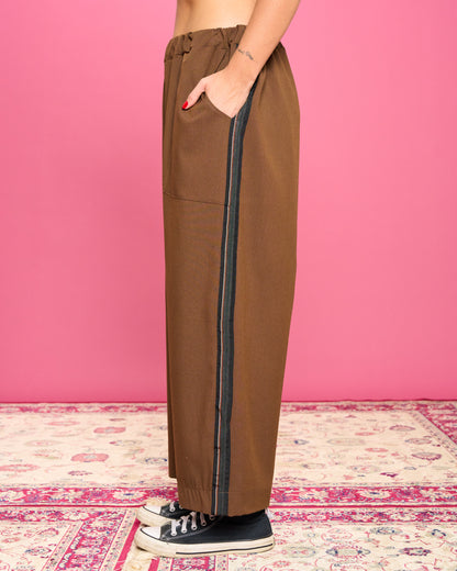 Pantalone Dritto con Banda Laterale