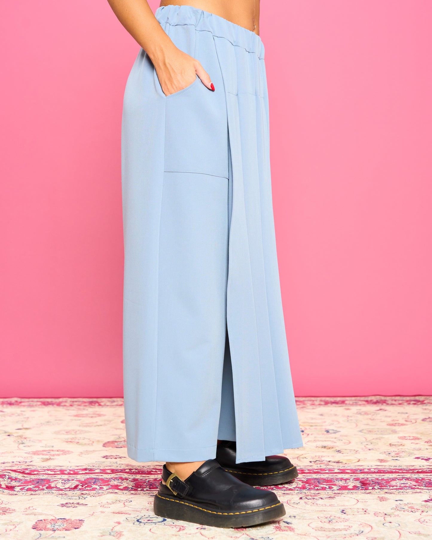 Pantalone con Gonna Plissè