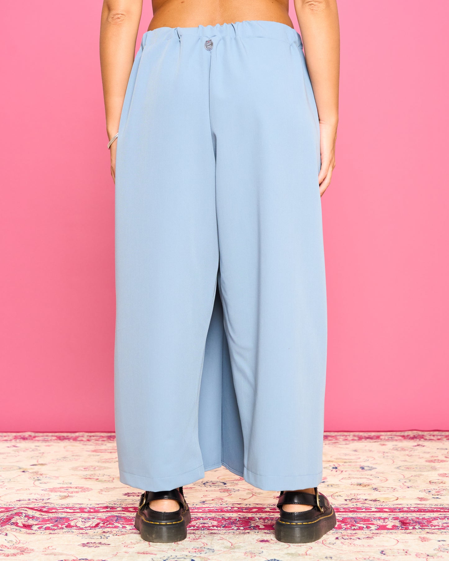 Pantalone con Gonna Plissè