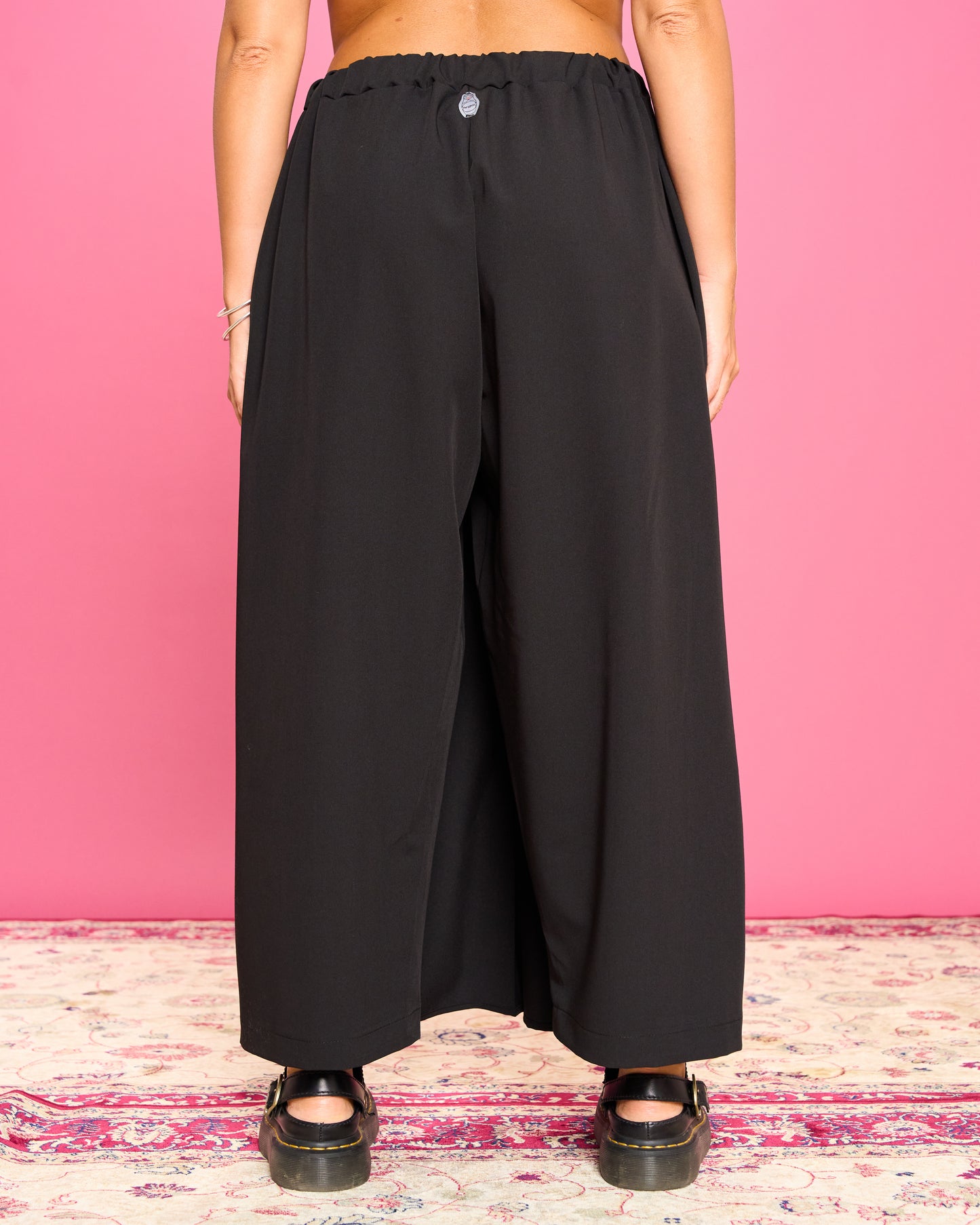 Pantalone con Gonna Plissè