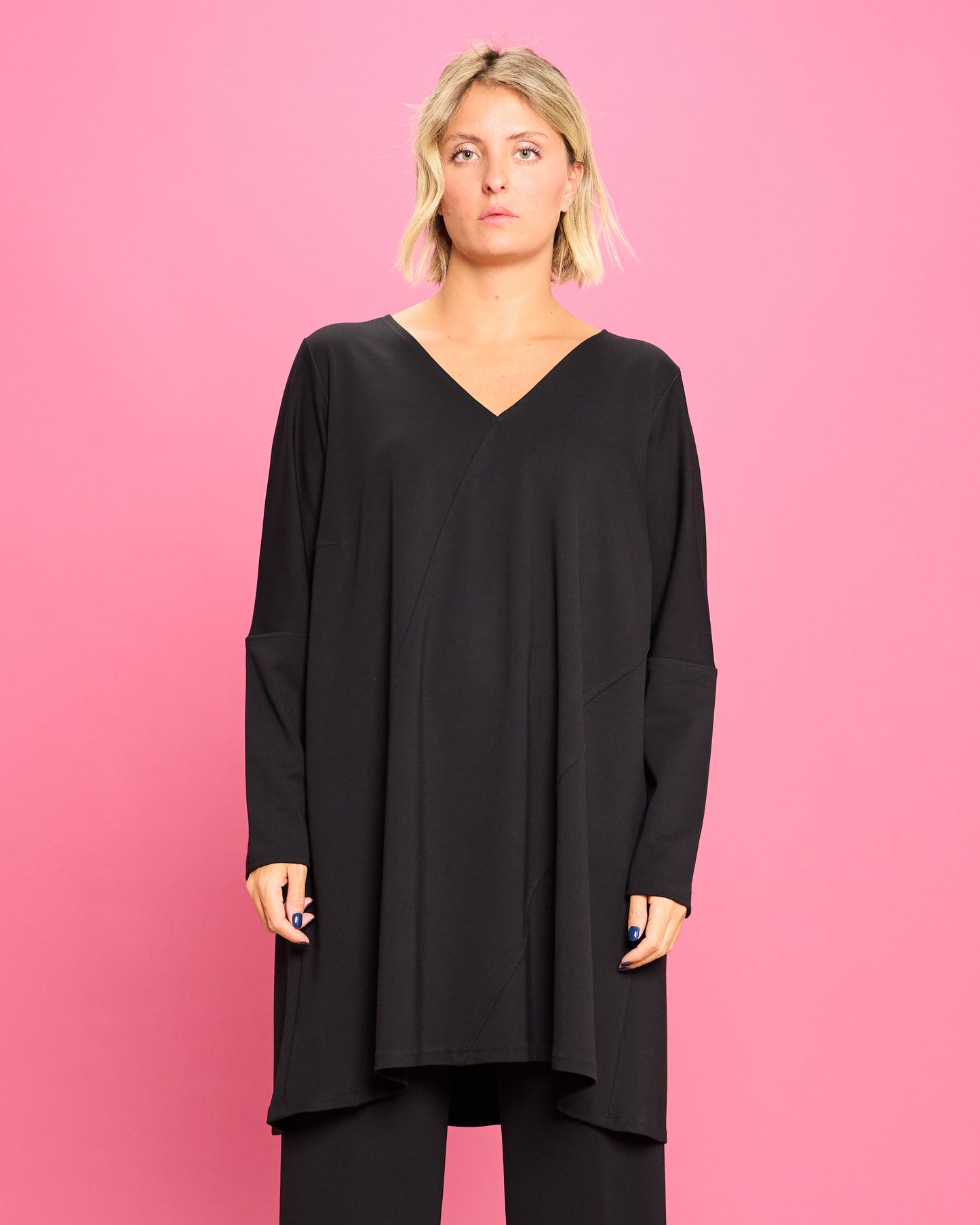 Maximaglia con Cuciture Diagonali in Maglia Stoffa