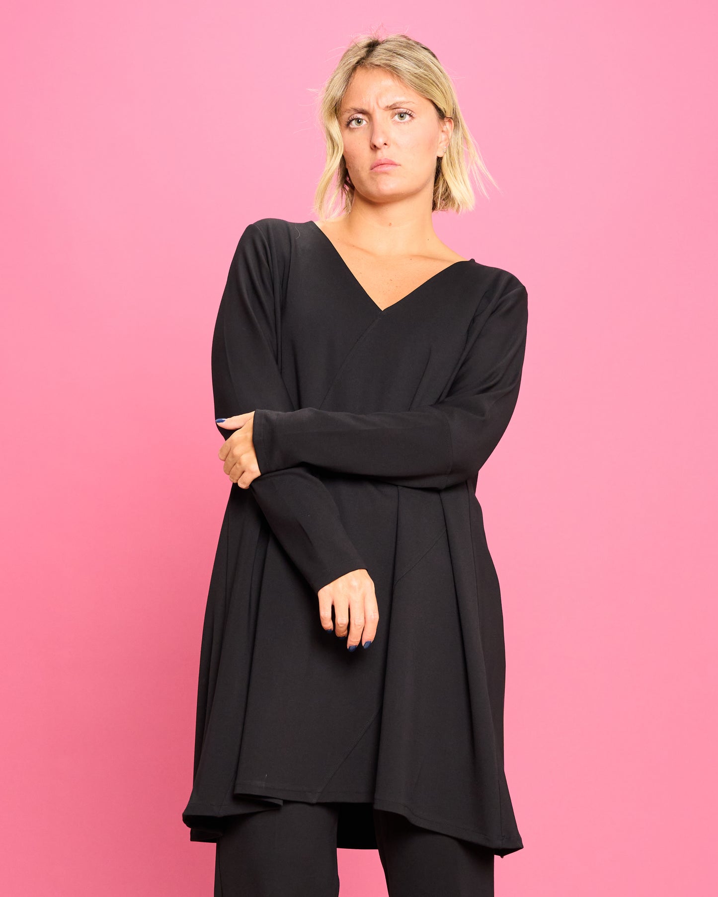 Maximaglia con Cuciture Diagonali in Maglia Stoffa