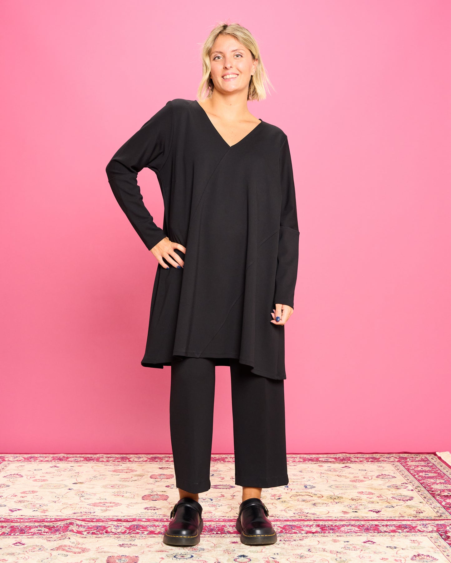 Maximaglia con Cuciture Diagonali in Maglia Stoffa