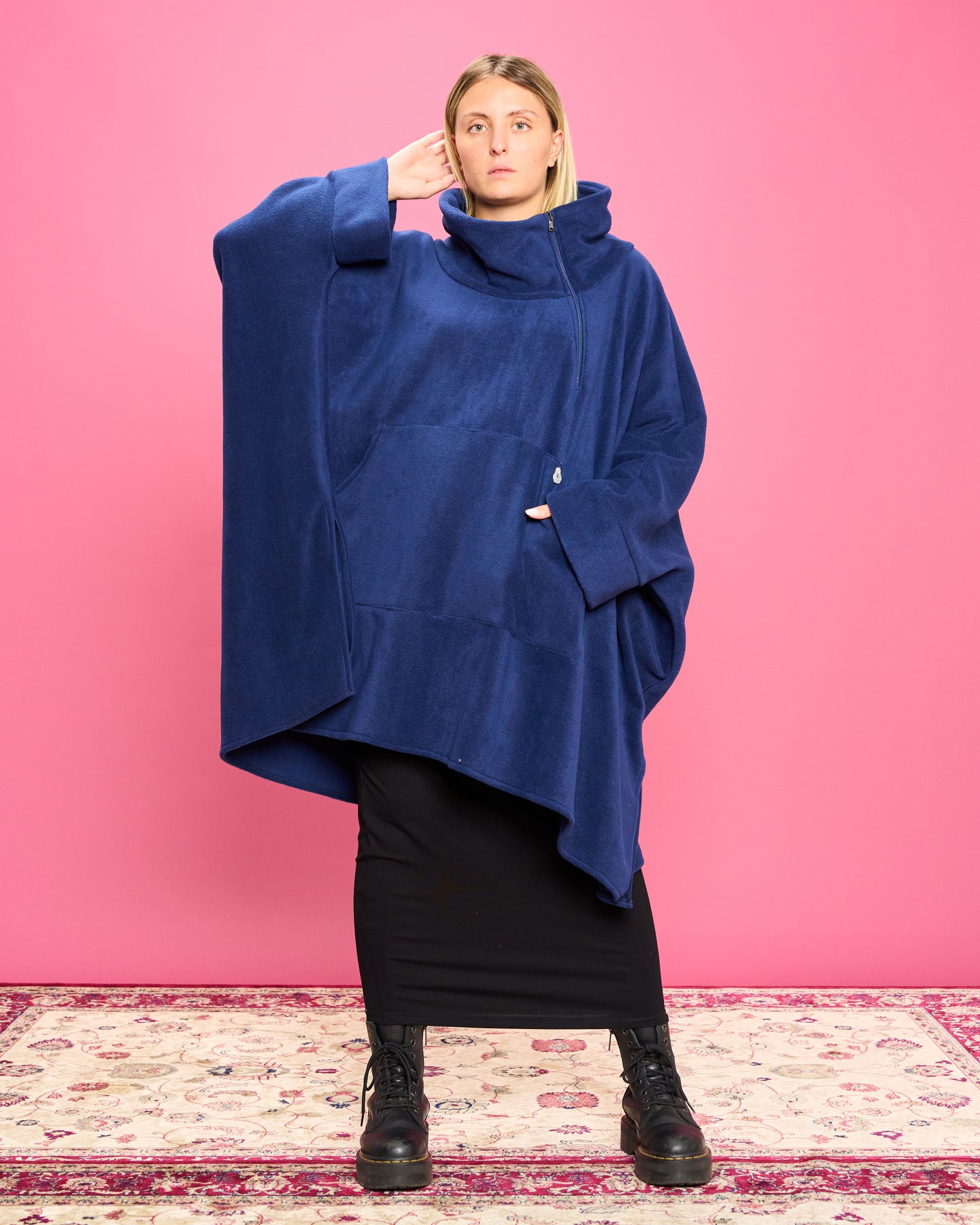 Maxi Mantella in Pile