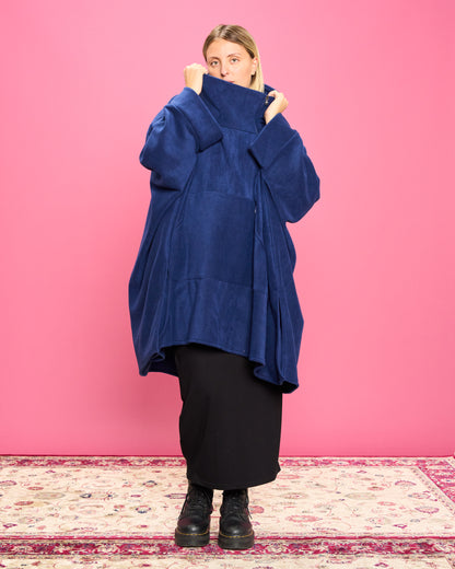 Maxi Mantella in Pile