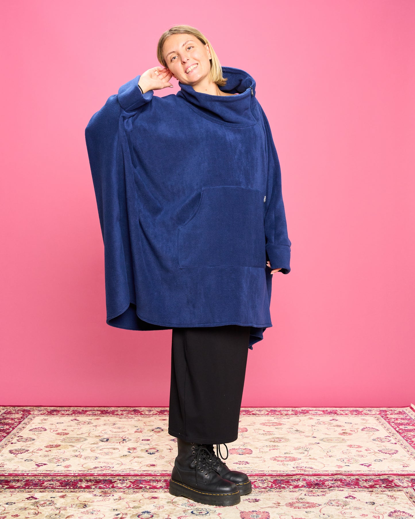 Maxi Mantella in Pile