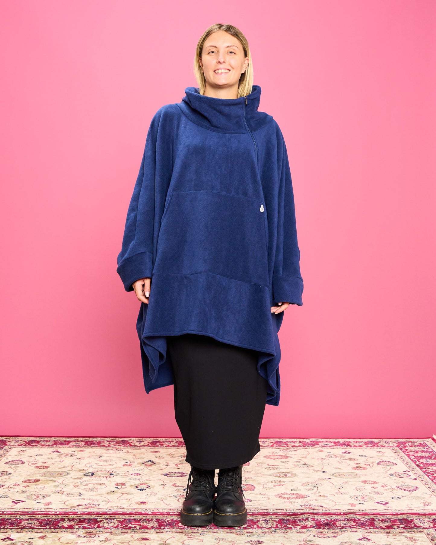 Maxi Mantella in Pile