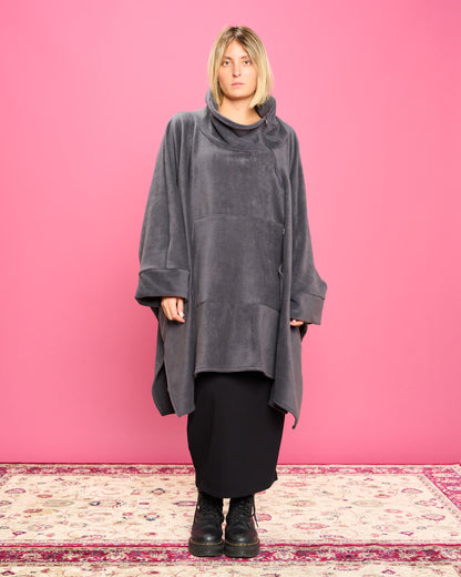 Maxi Mantella in Pile