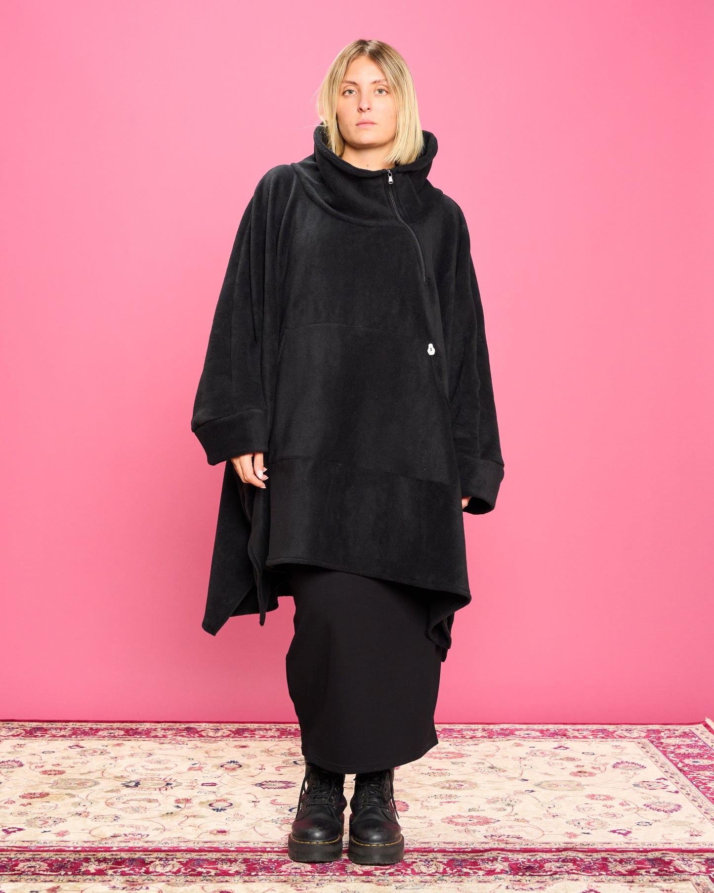 Maxi Mantella in Pile