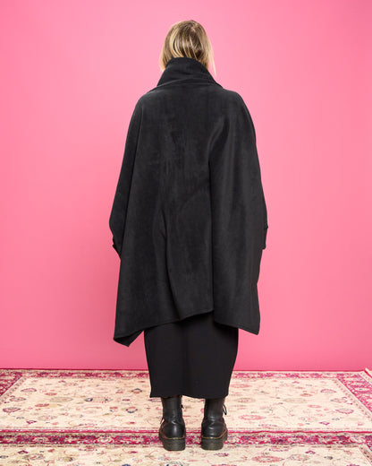 Maxi Mantella in Pile