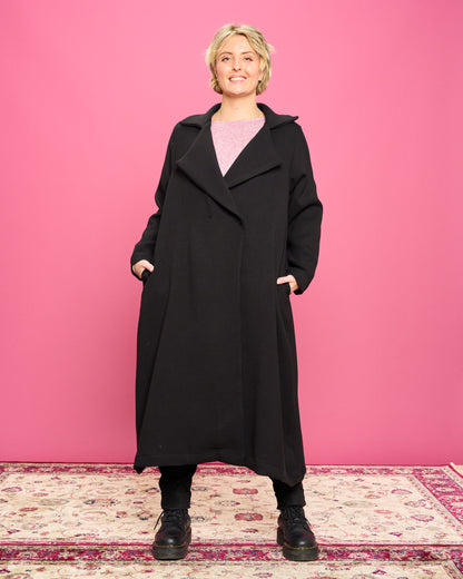 Viscose Coat with Patterned Lining