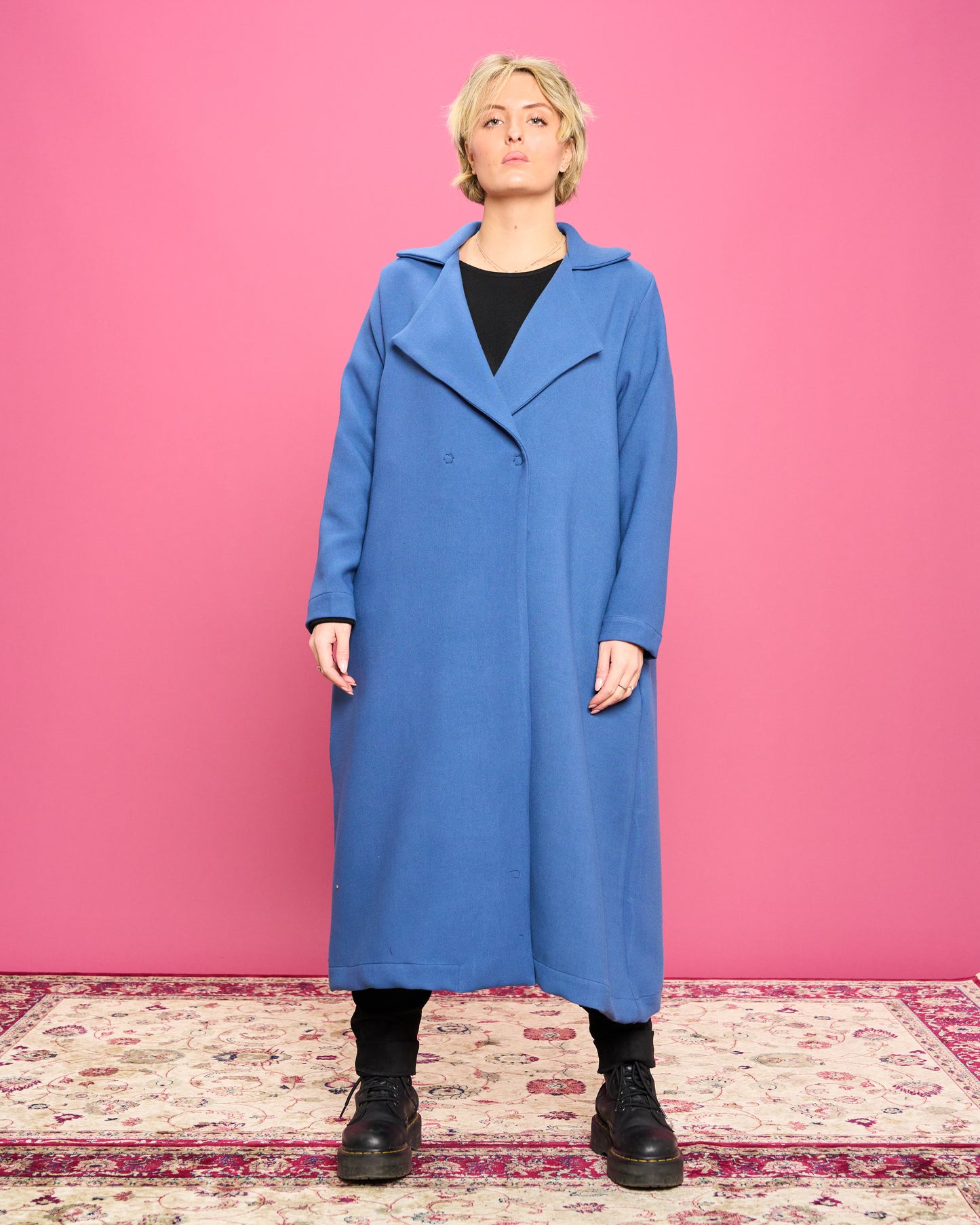 Viscose Coat with Patterned Lining