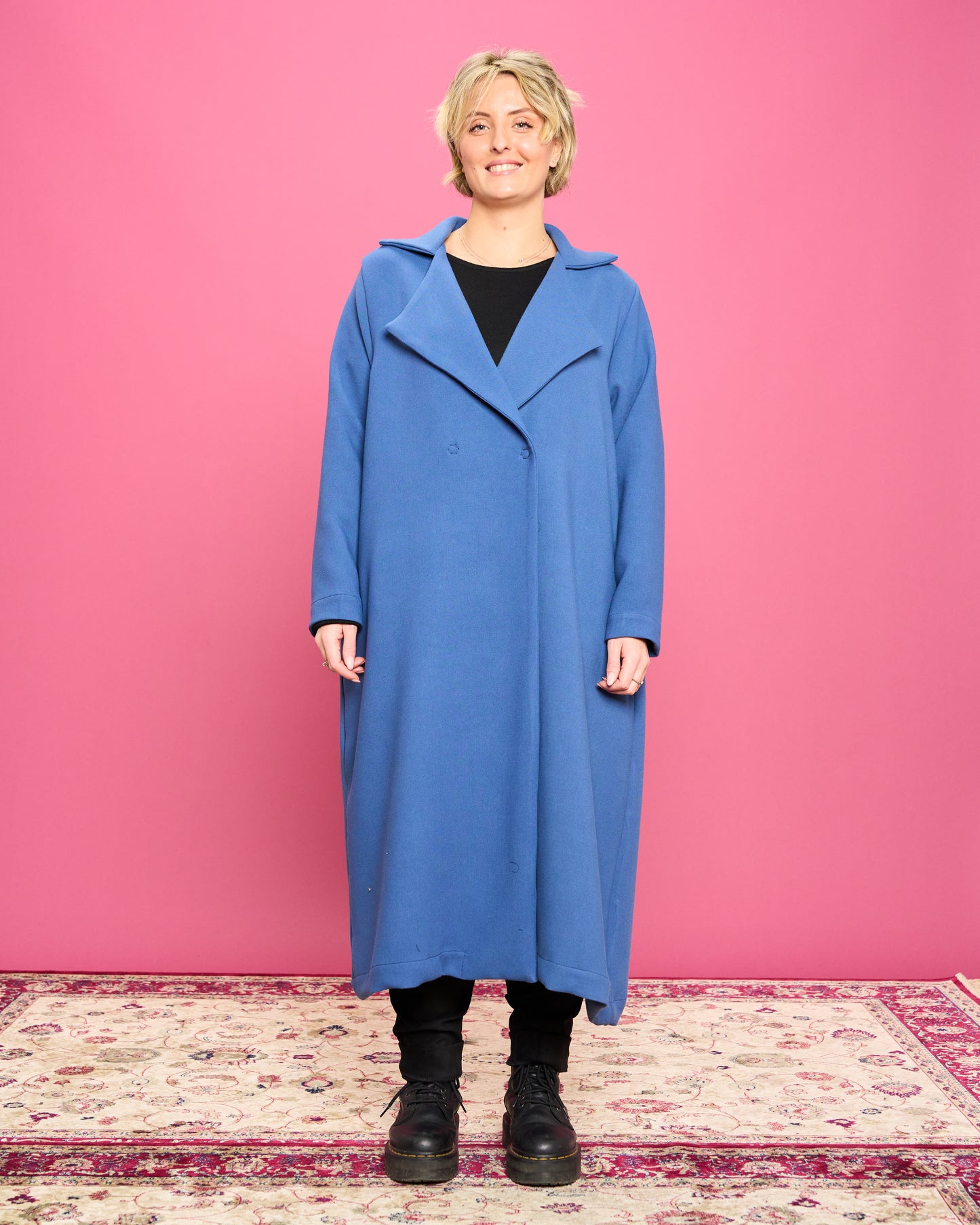 Viscose Coat with Patterned Lining