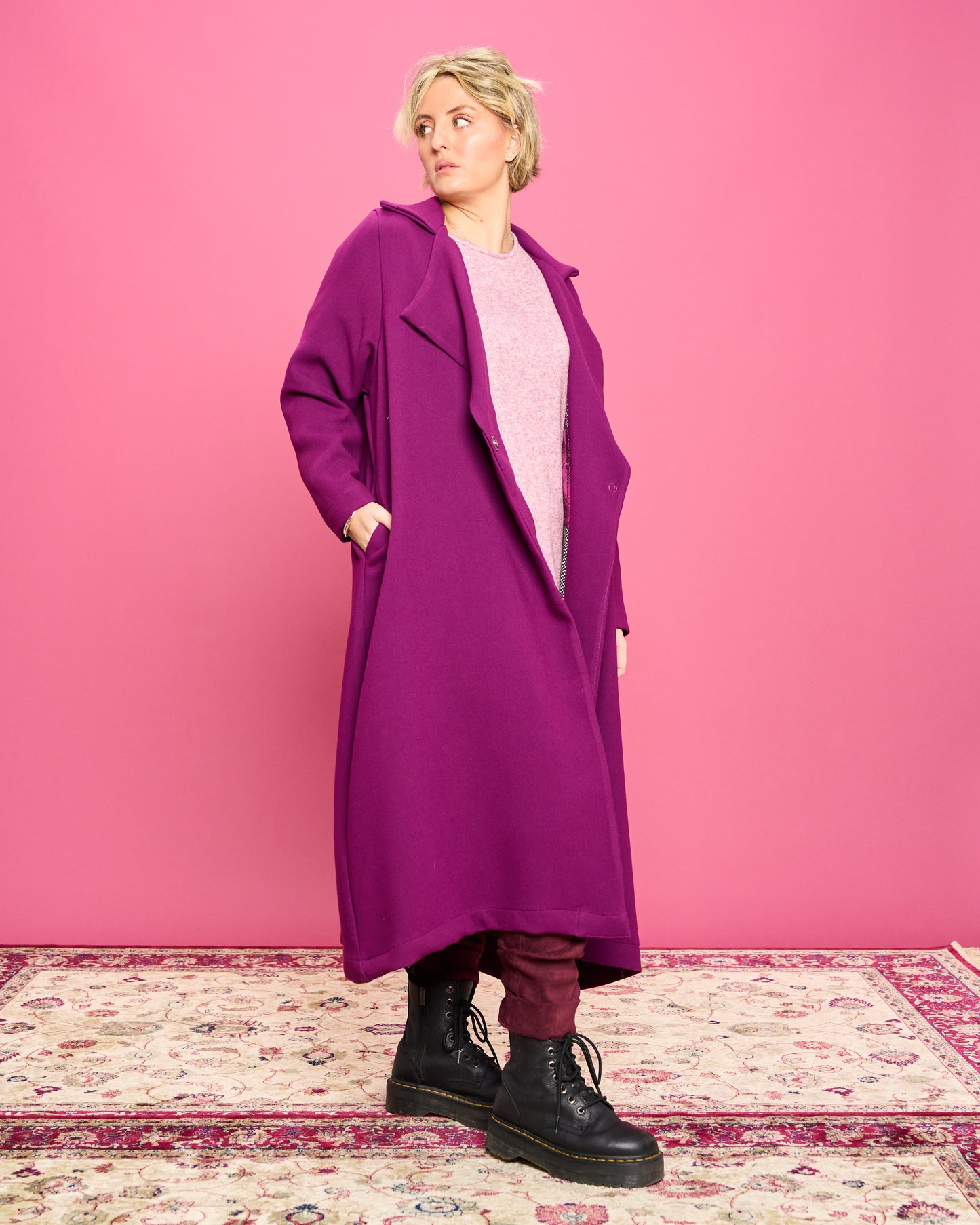 Viscose Coat with Patterned Lining