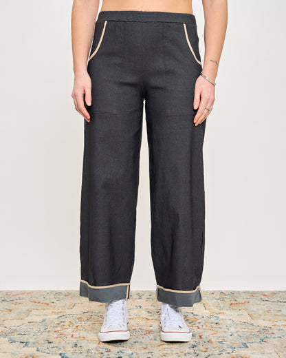 Pantalone in Denim Elasticizzato Bordato