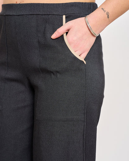 Pantalone in Denim Elasticizzato Bordato