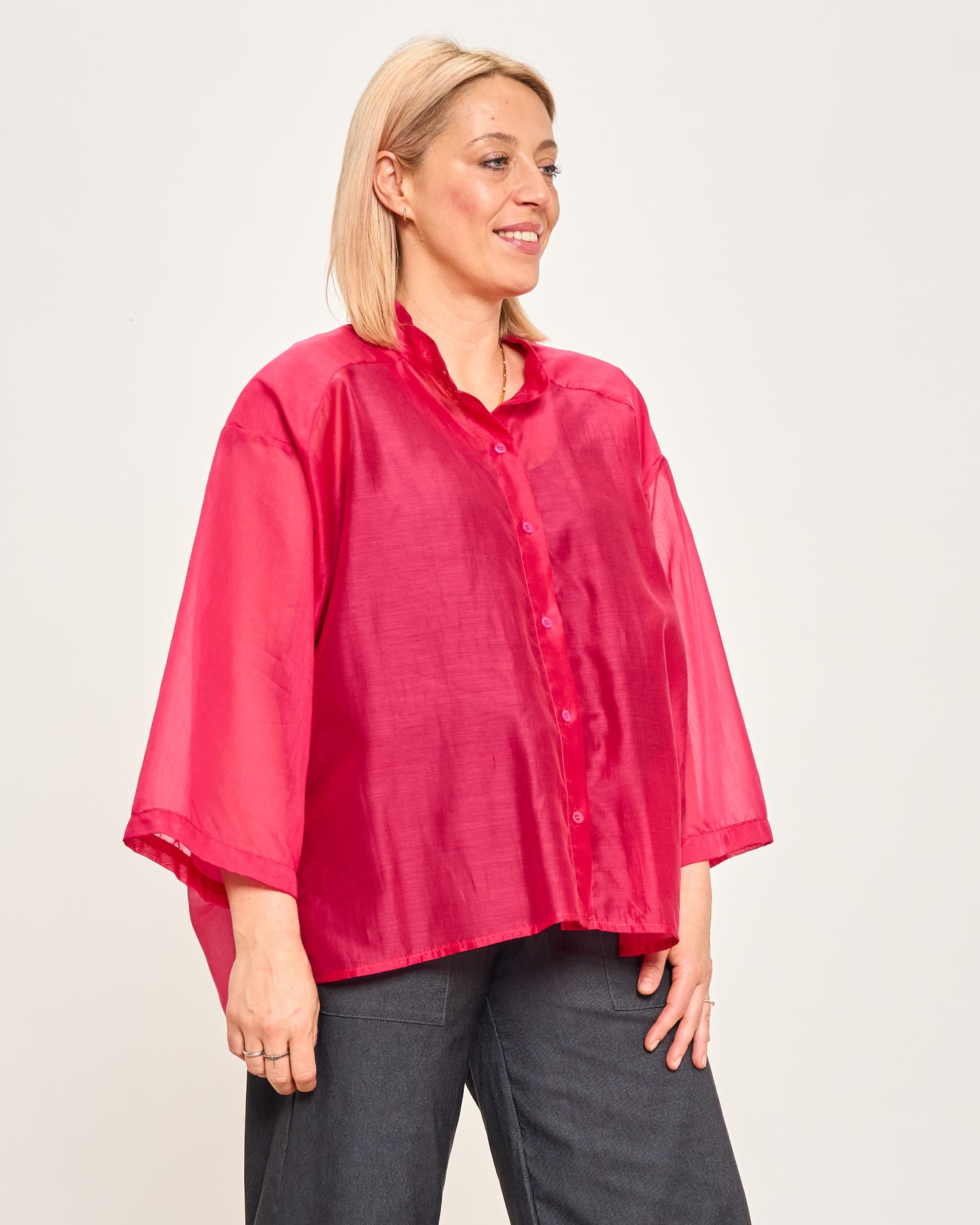Short Oversized Shirt in Lightweight Cotton