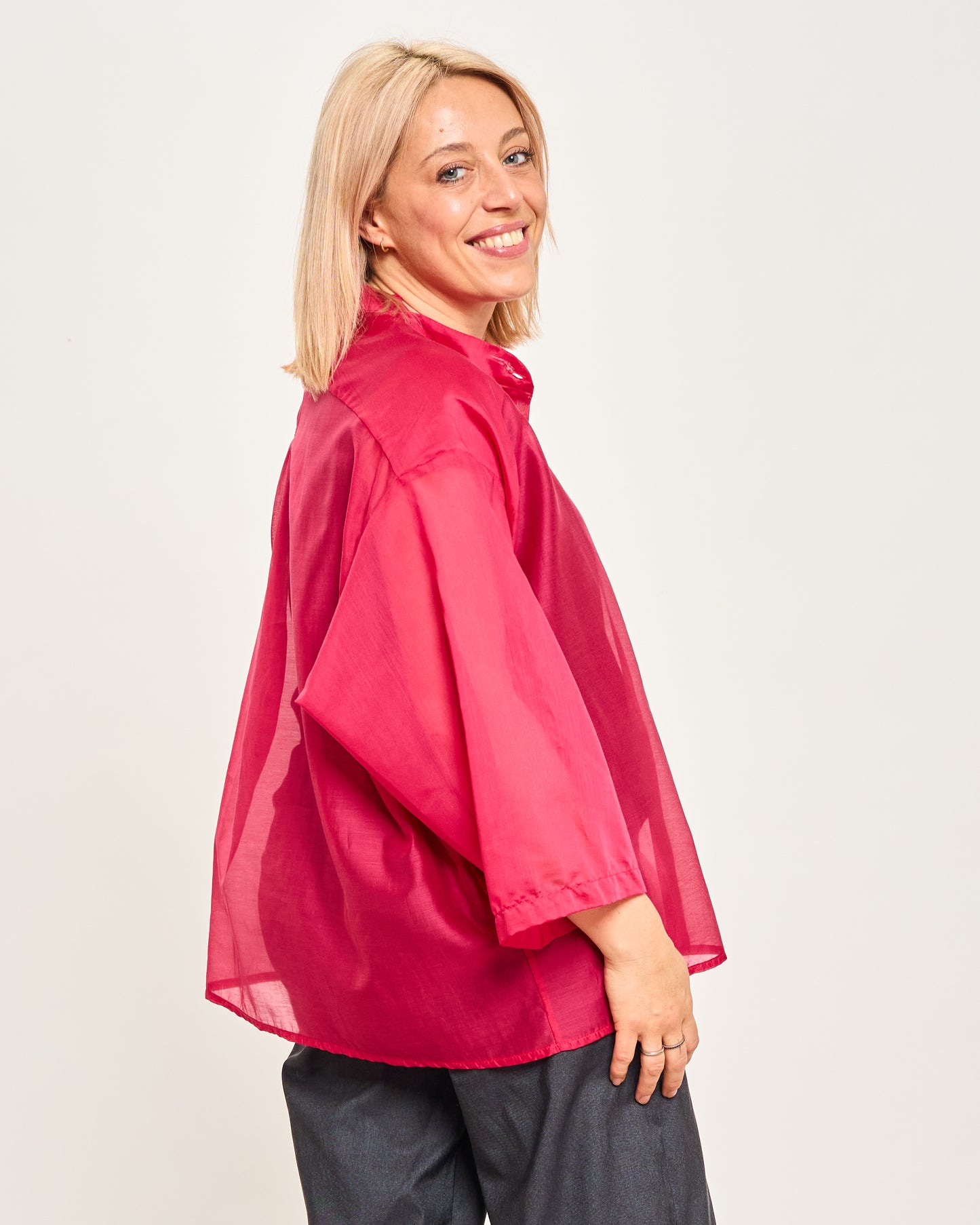 Short Oversized Shirt in Lightweight Cotton