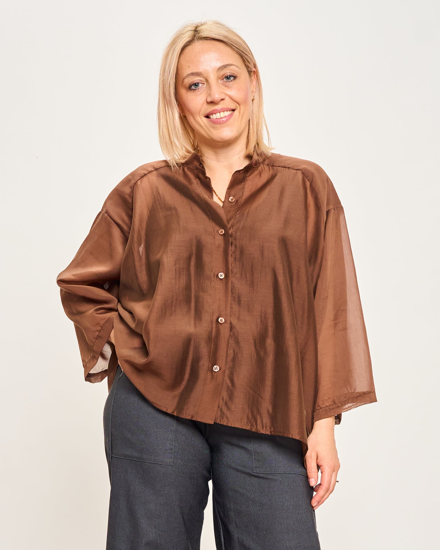 Short Oversized Shirt in Lightweight Cotton