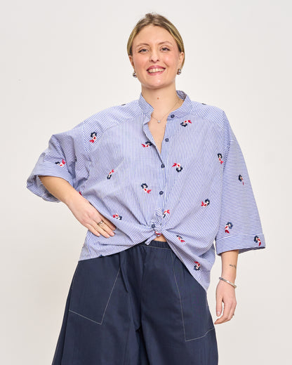 Camicia Over Corta con Ricami