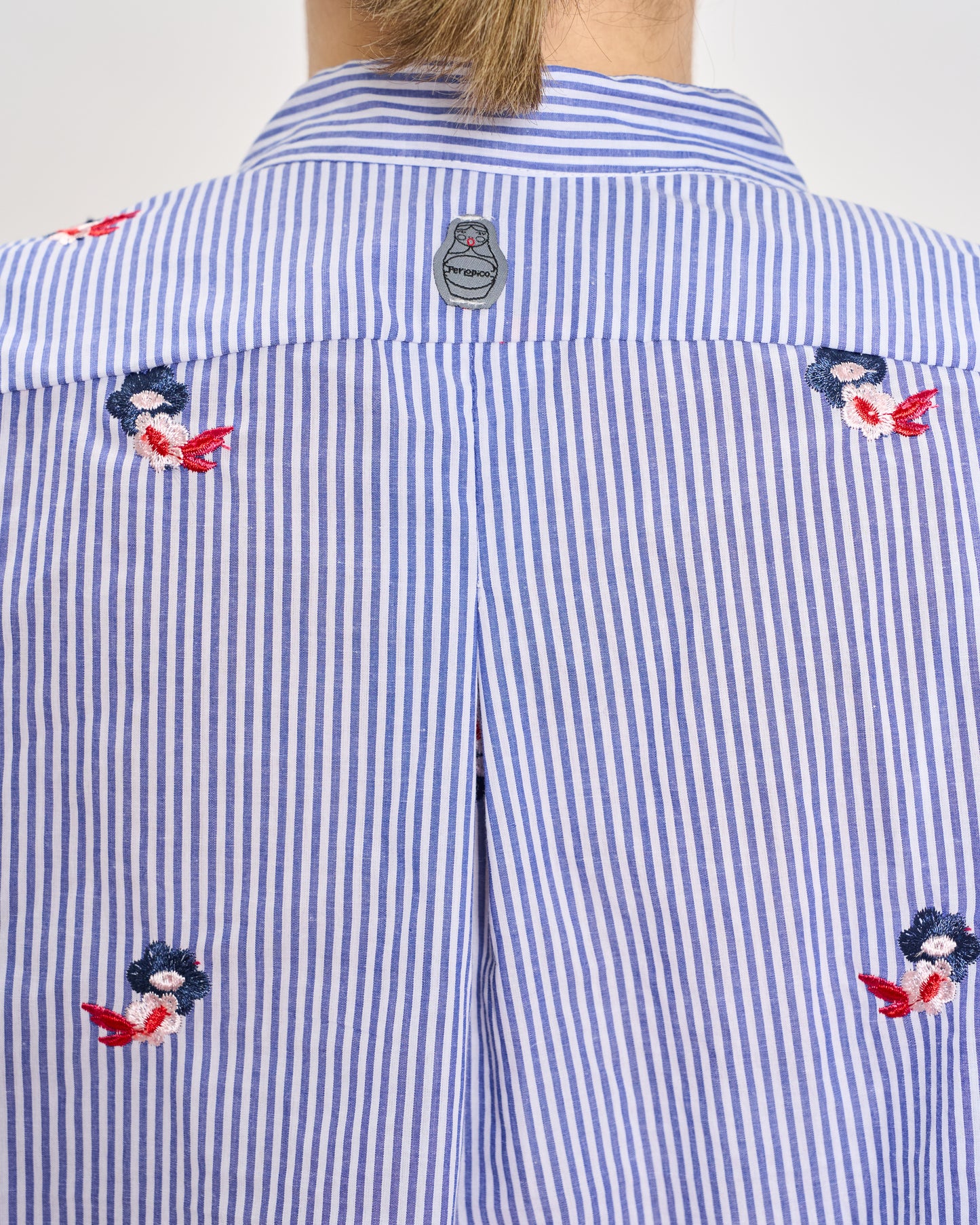 Camicia Over Corta con Ricami