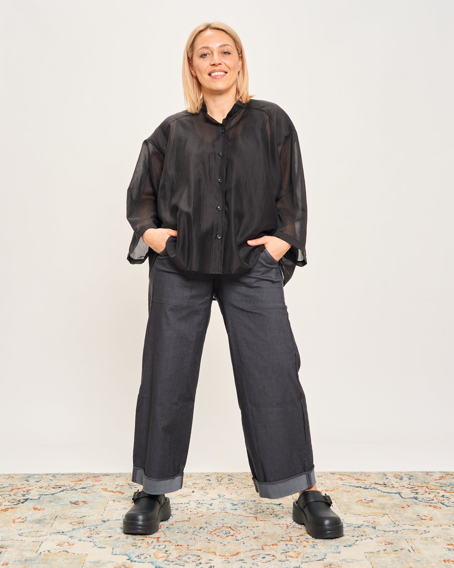 Short Oversized Shirt in Lightweight Cotton