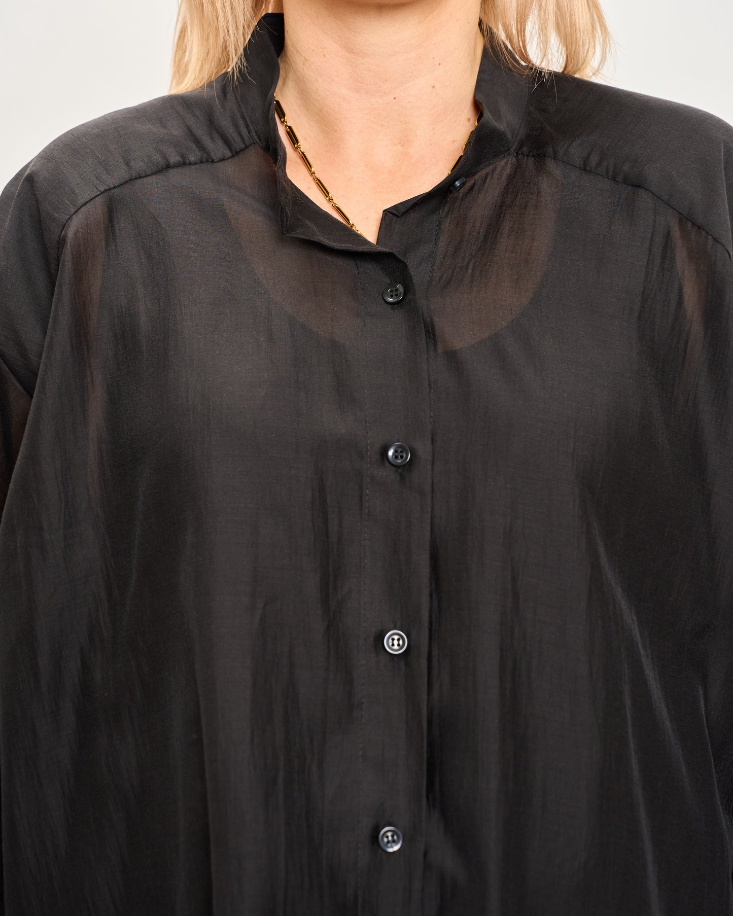 Short Oversized Shirt in Lightweight Cotton